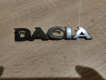 ЭМБЛЕМА DACIA POCHODZI Z LOGAN