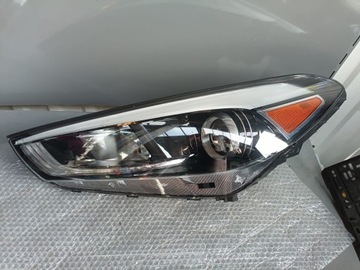 ФАРА ЛЕВАЯ LED (СВЕТОДИОД ) HYUNDAI TUCSON III 15-18 92101-D3 USA