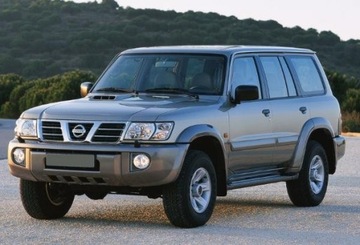 СТЕКЛО ПЕРЕДНЯЯ NISSAN PATROL A