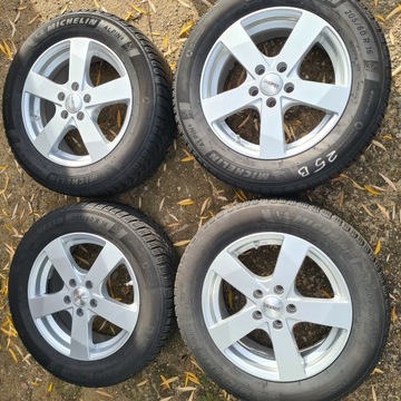 ЗИМА FORD FOCUS MONDEO S-MAX VOLVO S60 V60 V40CC S80 C70 V70 205/60 R16