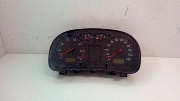 ПРИБОРНАЯ ПАНЕЛЬ VOLKSWAGEN GOLF IV 1,4 B 1J0919861B