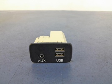 SUBARU FORESTER IV FL ГНЕЗДО AUX USB 86257AL200