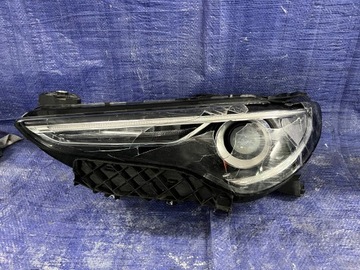 ALFA ROMEO STELVIO LINKE SCHEINWERFER XENON