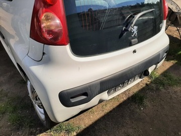 БАМПЕР ЗАДНИЙ ЗАД PEUGEOT 107 05-14