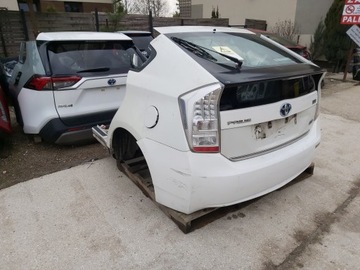 TOYOTA PRIUS III КРЫШКА БАМПЕР ПАНЕЛЬ ЗАДНИЙ ФАРА