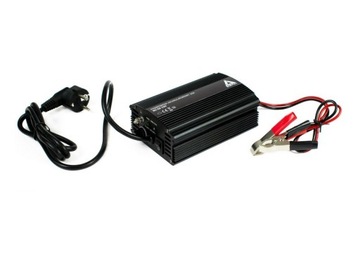 AZO Digital 12 V mains charger for BC-10 10A batteries (230V/12V) 3 charge