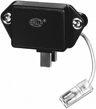 РЕГУЛЯТОР НАПРЯЖЕНИЯ 5DR004246-451 HELLA