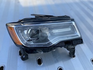 Lamp right usa xenon jeep grand cherokee wk2 14, buy