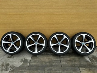 ШЕСТЕРНИ BMW 19” E60 E61 E63 E64 ШИНЫ 8MM