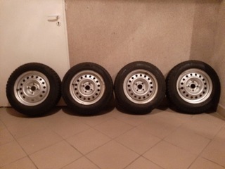 BMW E30 ШЕСТЕРНИ Z ПОКРЫШКАМИ 175/70 R14