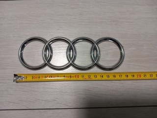 ЗНАЧЕК NA КРЫШКУ БАГАЖНИКА TYLNĄ AUDI 18CM