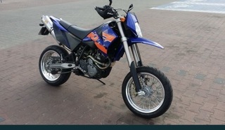 KTM LC4 640 Supermoto