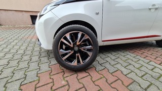 ШЕСТЕРНИ ЗИМА TOYOTA AYGO ALU+YOKOHAMA WDRIVE165/60R15