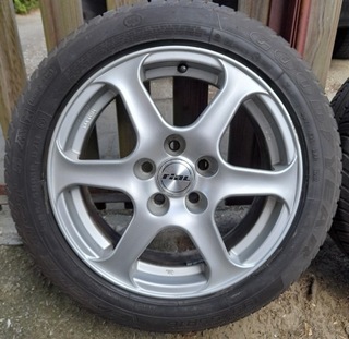 RIAL ДИСКИ - ШЕСТЕРНИ 195/55/16 GOODYEAR ЛЕТО 5X110