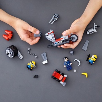 LEGO 75549 Minions Неудержимый мотоцикл уезжает