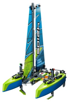 LEGO Technic 42105 - Катамаран - ОПИСАНИЕ