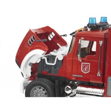 Bruder 02821 Mack Fire Department Выдвижная лестница Контейнер для воды Звуки