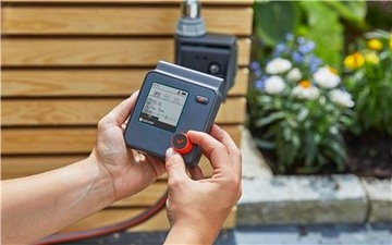 Контроллер полива Gardena Select 01891-29