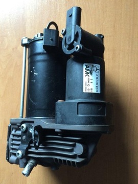KOMPRESOR SPRĘŻARKA Mercedes W221 S-KL A2213200704