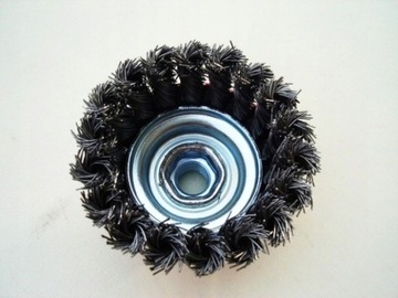 ПРОВОЛОЧНАЯ ЩЕТКА M14 65 мм, СКРУЧЕННАЯ СТАЛЬНАЯ ПРОВОЛОКА