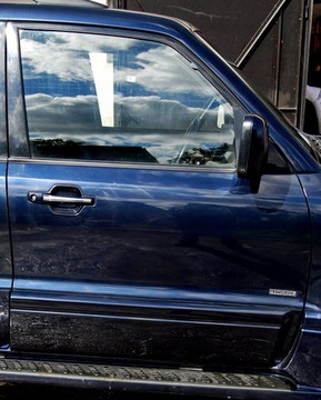 MITSUBISHI PAJERO II 05R DRZWI PRAWY PRZÓD KOMPLET