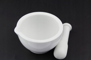 MOŹDZIERZ CERAMICZNY Z TŁUCZKIEM BIAŁY MAŁY 8 CM