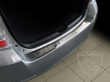 LIŠTA KUFRU NÁRAZNÍK ZADNÍ TOYOTA VERSO 09-12