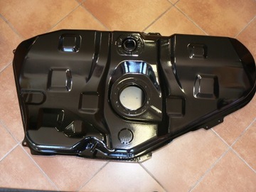 ТОПЛИВНЫЙ БАК TOYOTA COROLLA E12 ТОПЛИВНЫЙ БАК + ЛЕНТЫ