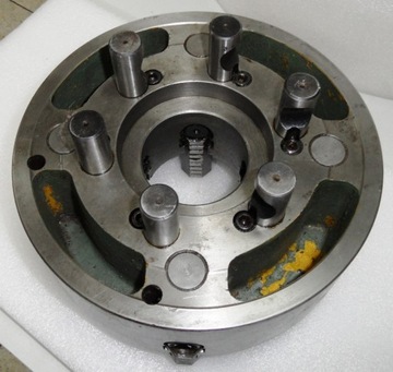 Патрон токарный 250/3645 3-кулачковый, самоцентрирующийся