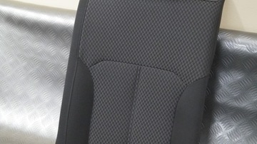 PODPORA SEDADLA ZADNÍ LEVÉ VW PASSAT B7