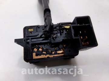 MAXIMA 95-97 PŘEPÍNAČ STĚRAČE 252601E400