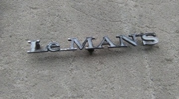PONTIAC LeMANS EMBLEMAT