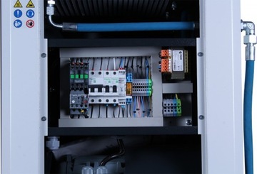 ВИНТОВОЙ КОМПРЕССОР 5,5 кВт ОСУШИТЕЛЬ 2x КОМПРЕССОР