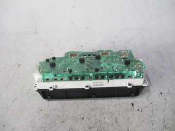 PŘÍSTROJOVÁ DESKA MITSUBISHI GALANT VIII 2.4GDI 00R MR444016