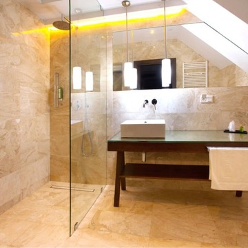 Płytki Marmur Queen Beige polerowany 40,6x61x1,2