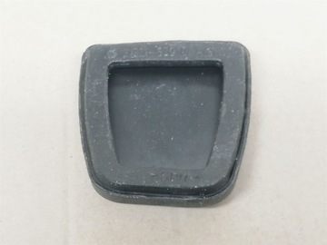 AVENSIS 03-08 РЕЗИНОВАЯ КРЫШКА ПЕДАЛИ ТОРМОЗА СЦЕПЛЕНИЯ