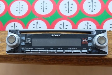 PANEL-SONY-CDX-MP30-SPRAWNY
