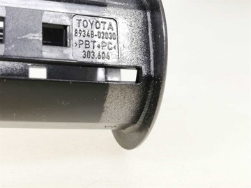 AURIS II 12-15 KRYT SENZOR PARKOVÁNÍ BOK 4V8