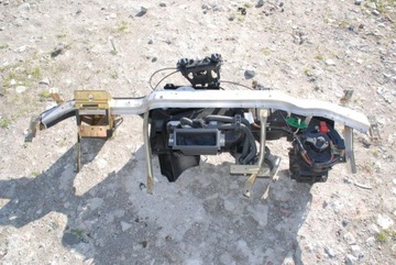 IVECO DAILY 99-06 STELAŻ MOCOWANIE DESKI KONSOLI