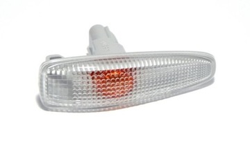 SMĚROVKA BLIKAČ BOČNÍ LANCER PAJERO 07R-