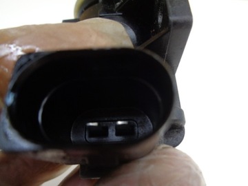 Вакуумный клапан VW Golf VII 04L131051F