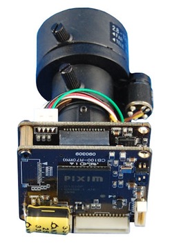 Пластинчатая камера 480 ТВЛ, объектив PIXIM 2,8–12 мм.