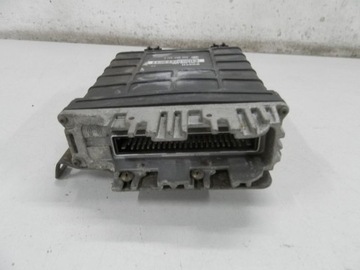 GOLF 3 MK3 JEDNOTKA MOTORU 0261200760 1.8 8V