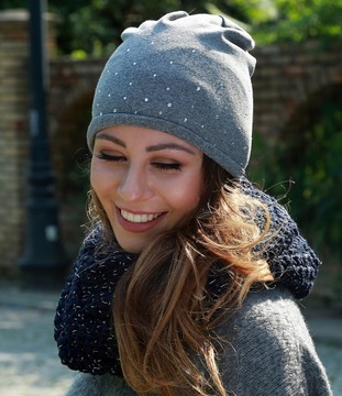 Хлопковая ШАПКА-Смурфетта со стразами ЦВЕТА