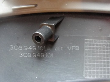 SMĚROVKA LEVÝ ZRCÁTKO 3C8949101 VW PASSAT CC