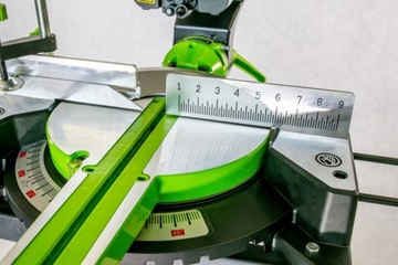 Торцовочная пила ZI-KGS305UK