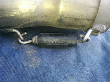 Выхлопная пружина Honda Hornet pc41