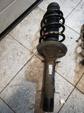 MCPERSON AMORTYZATOR SPRĘŻYNA AUDI A38L 1J0413031N
