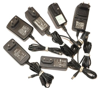 ZASILACZ DC WTYCZKOWY 12V 2A 2000mA 24W do LED MIX