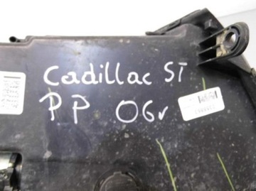 SVĚTLO PRAVÝ PŘEDNÍ EU XENON CADILLAC STS 06R